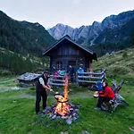 Alpenhotel Wanderniki 招待所 4*