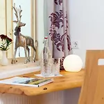 Alpenhotel Wanderniki Liesing