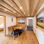 Alpenhotel Wanderniki 4* 列兴