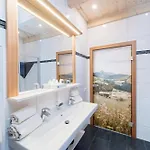Alpenhotel Wanderniki 列兴