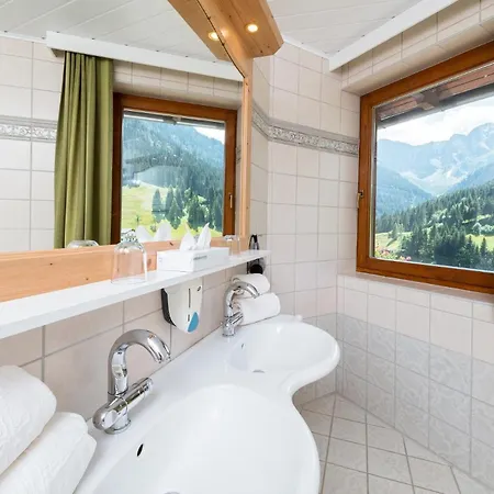 Penzion Alpenhotel Wanderniki Liesing