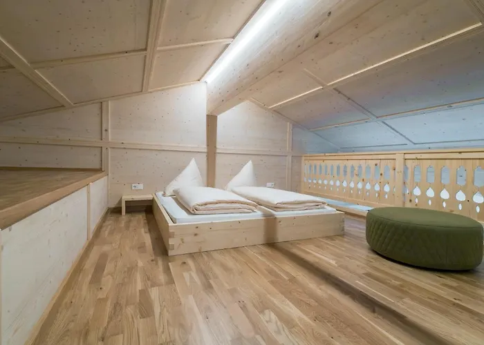 Konukevi Alpenhotel Wanderniki 4*