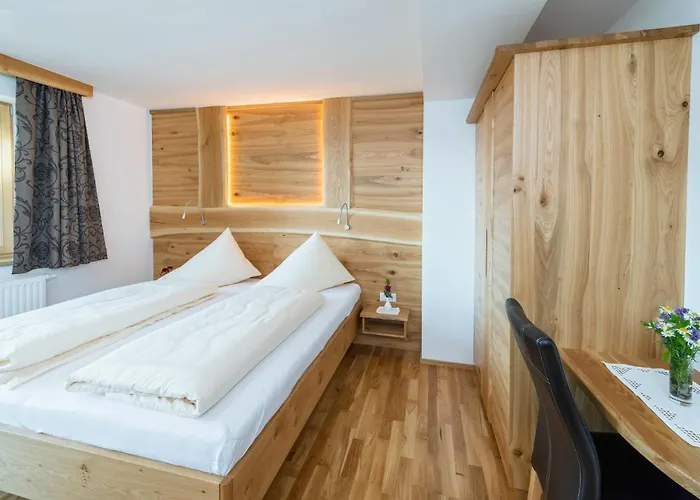 Alpenhotel Wanderniki Konukevi 4*