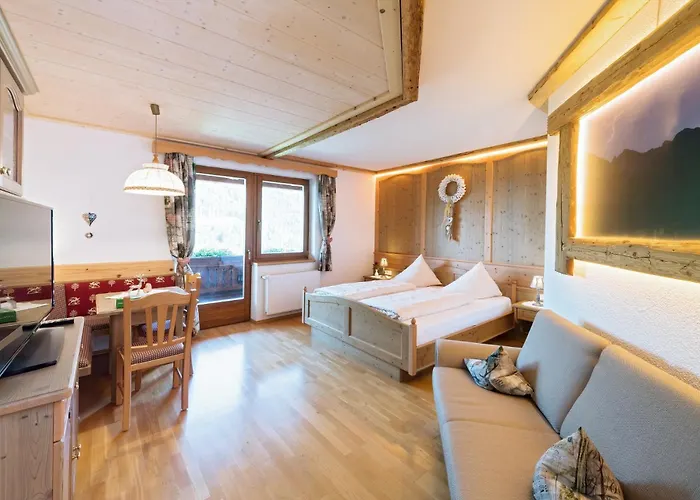 Alpenhotel Wanderniki Liesing